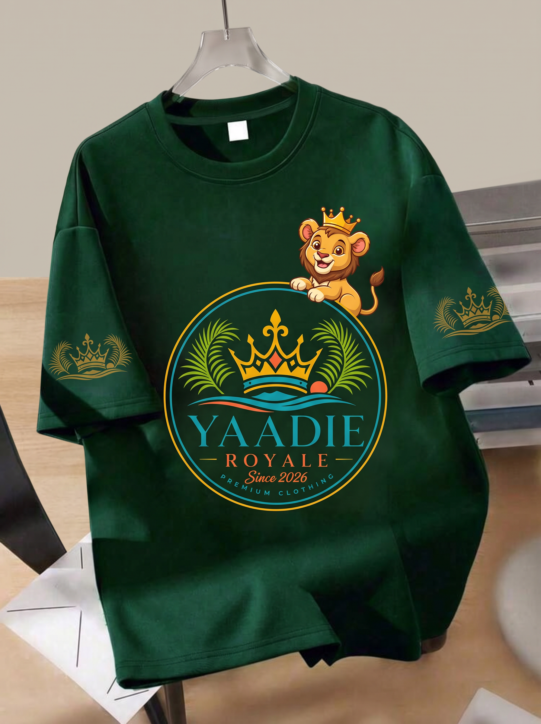 Yaadie Royale kids' green lion crest tee
